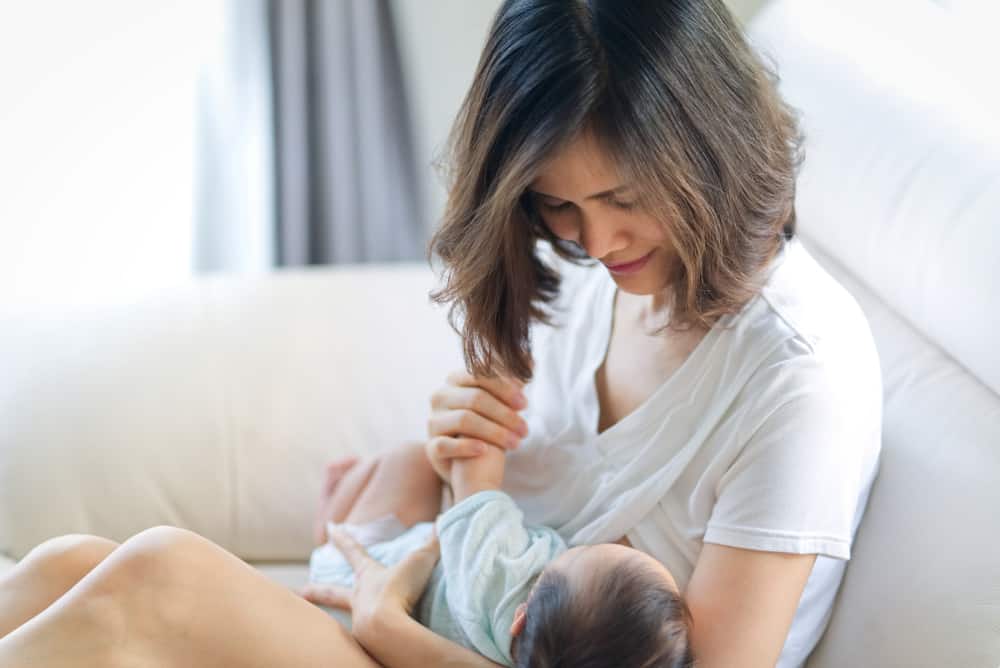 5 Ragam Pilihan Sumber Vitamin D yang Baik untuk Ibu Menyusui