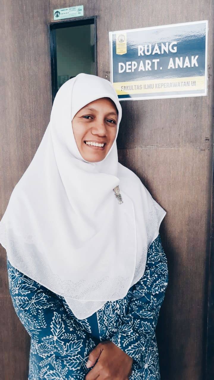 FAJAR TRI WALUYANTI